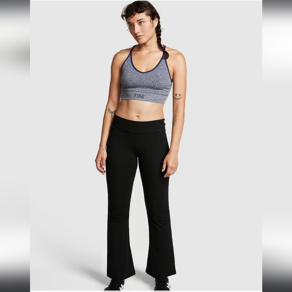 NWOT VS Pink Fold Over Flare Leggings - Picture 2 of 3